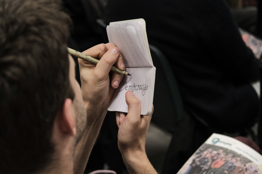 Notre réponse aux approximations de la liste sortante !